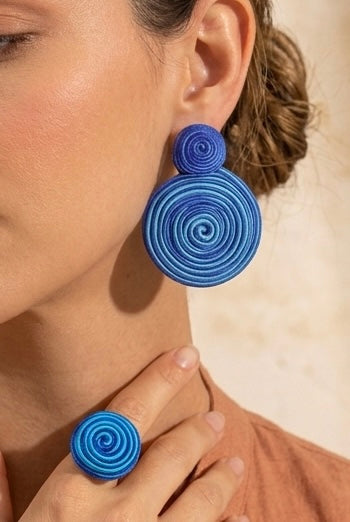 Conjunto Pendientes y Anillo Soutache Espiral azul