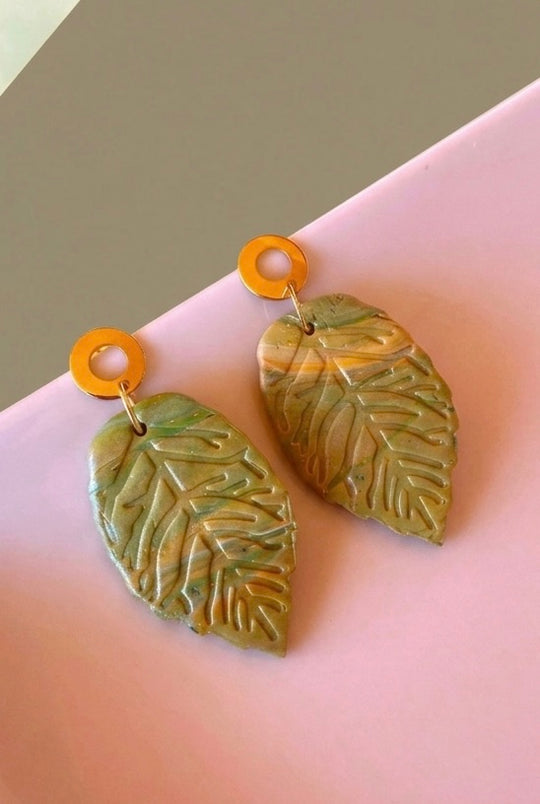 Pendientes hojas Aurora Verde Junco