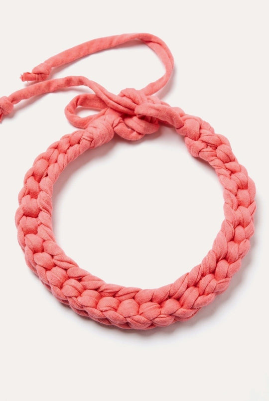 Collar Peru rosa coral